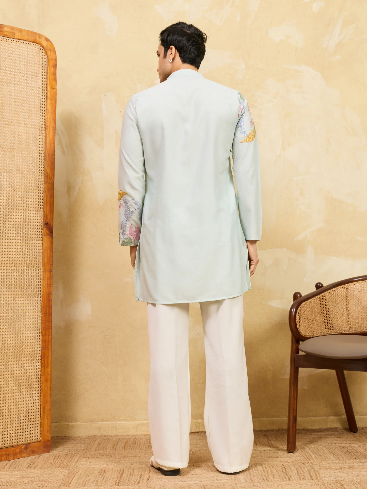 Elegant Modern Sky Floral Embroidered Kurta Set for Celebrations