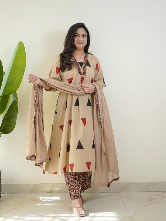 Beige Geometric Printed Set Suit