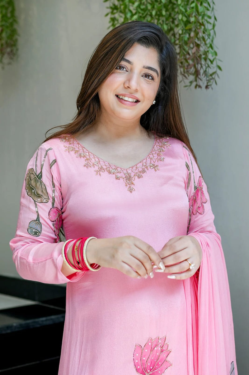 Baby Pink Floral Embroidered Straight cut Kurti Pant Dupatta Set