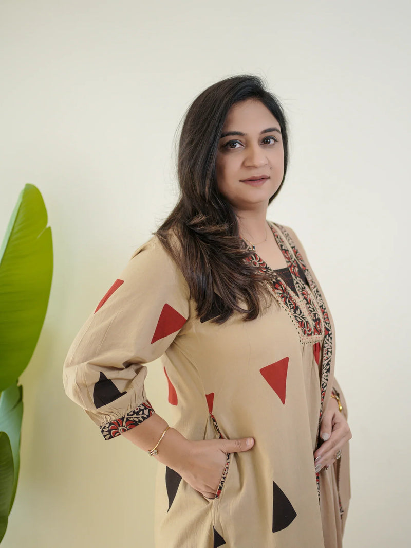 Beige Geometric Printed Set Suit