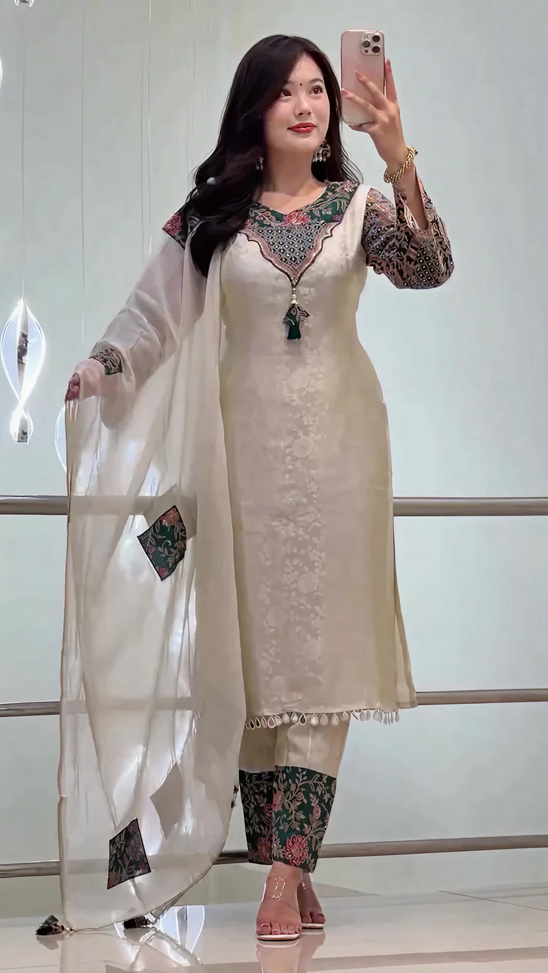 Jumkha Cream Embroidered Kurti Pant Dupatta Set