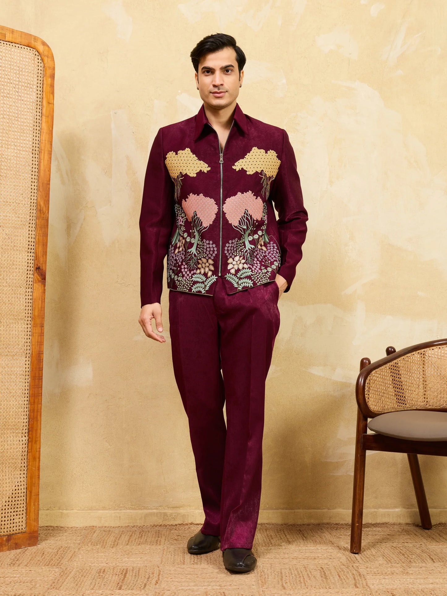Elegant Elegant Maroon Bomber Jacket with Pant for Men's