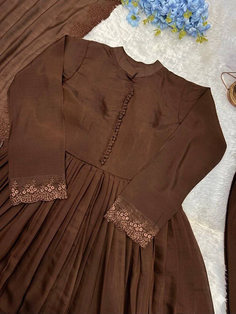 New Designer Party Wear Look Gown for Women