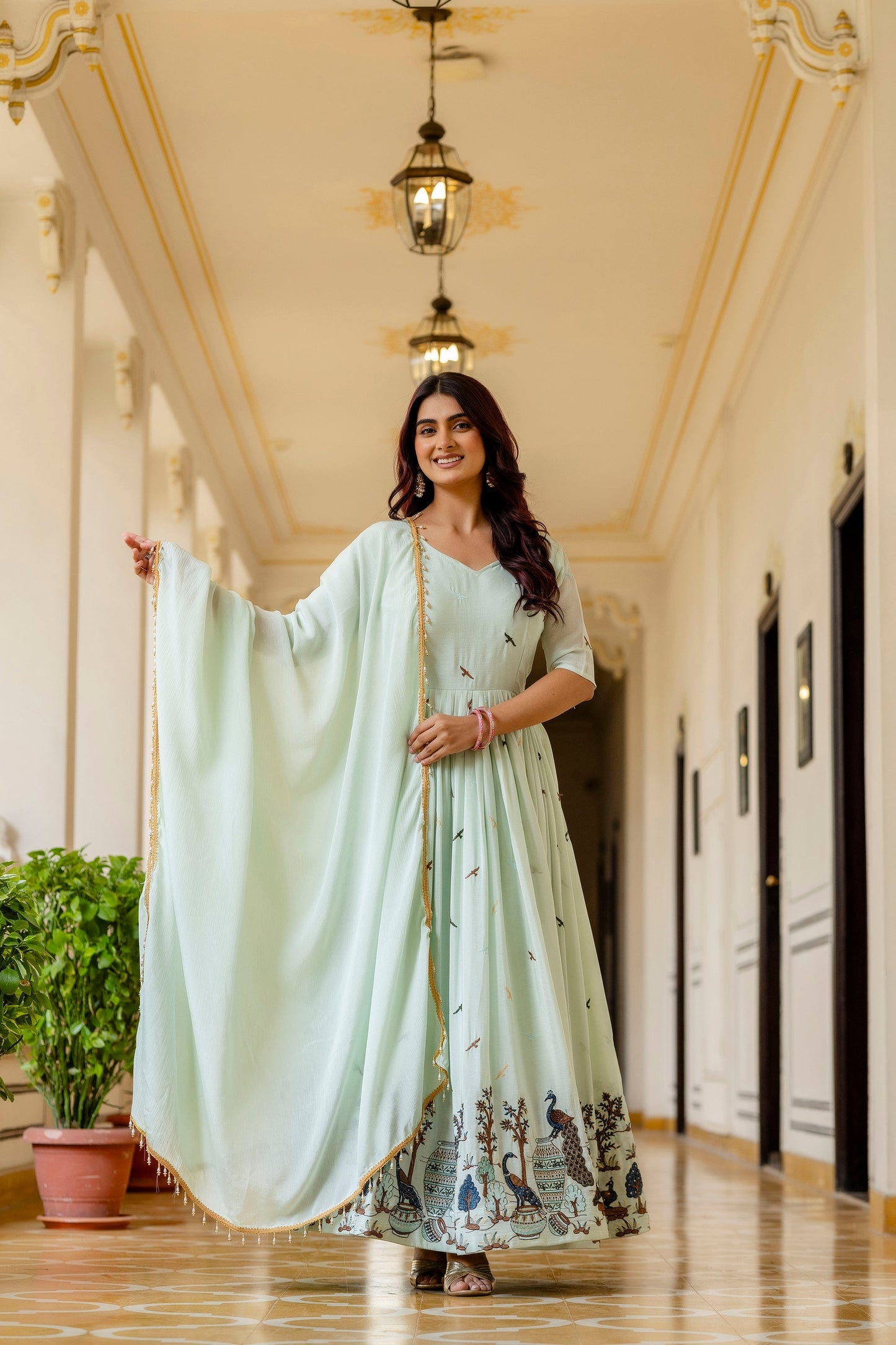 Pista Pearl Chinon Embroidered Suit Set