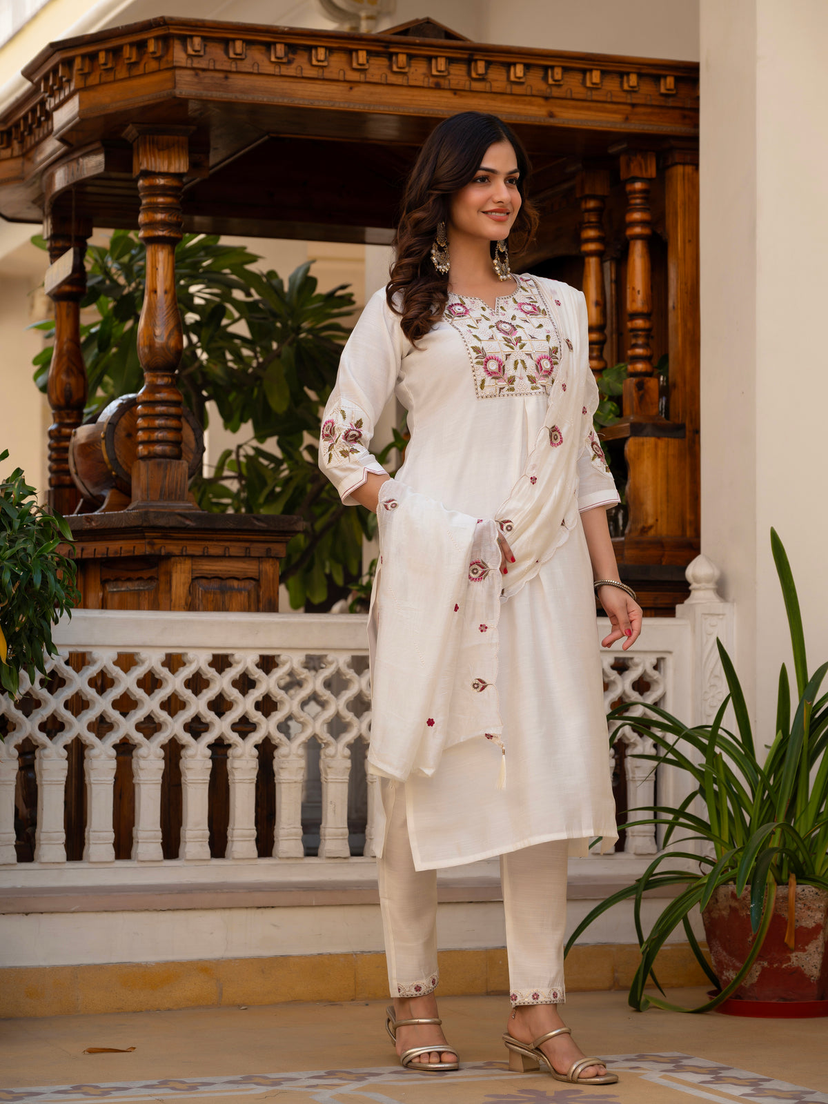 White Viscose Mango Silk Embroidered Kurti Set