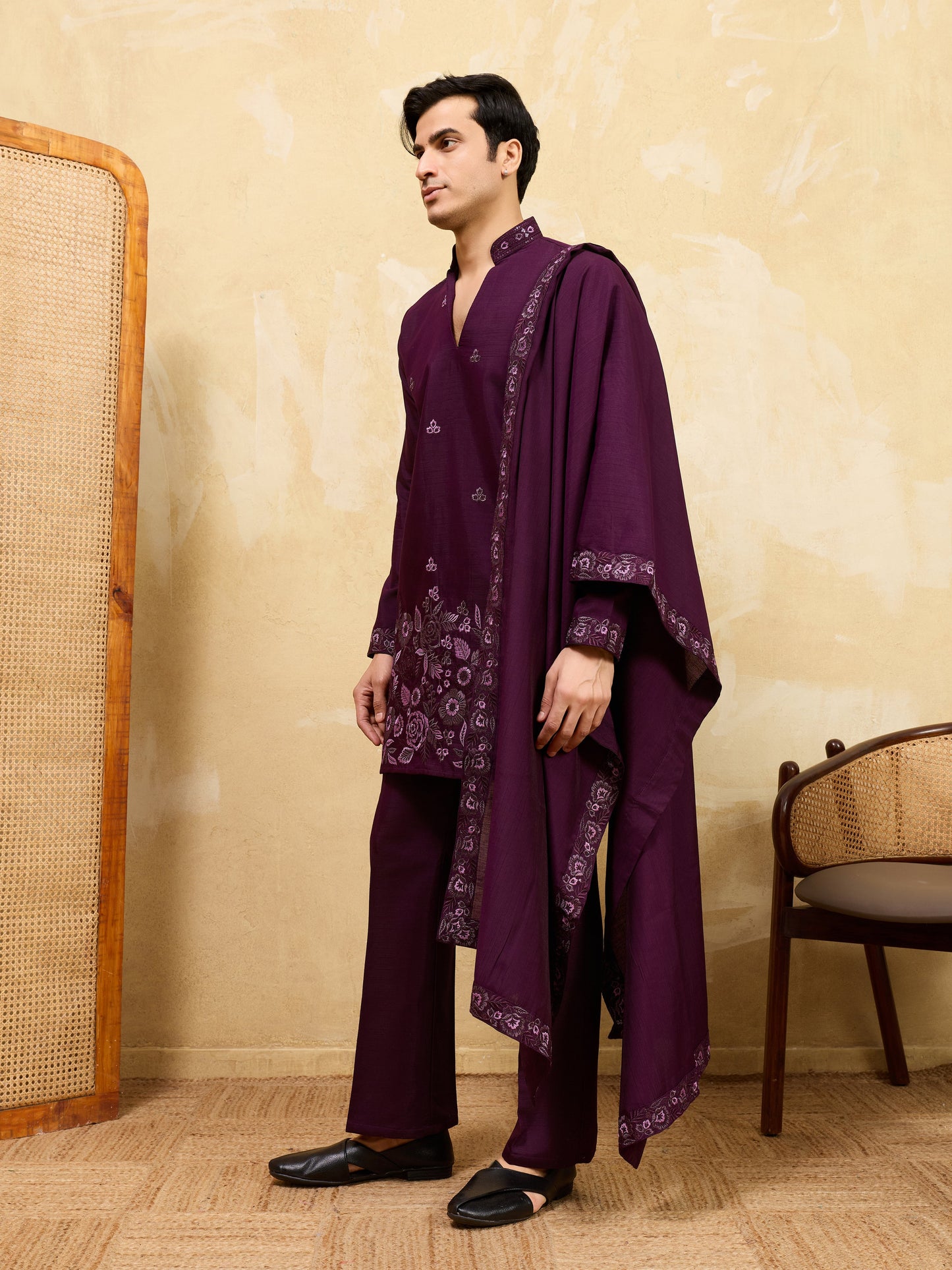 Elegant Elegant Purple Viscose Silk Embroidered Kurta Pant Dupatta Set