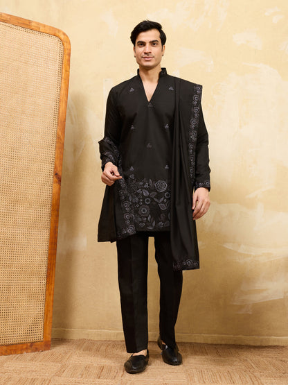 Elegant Classic Black Viscose Silk Embroidered Work Kurta Pant Dupatta Set