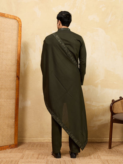 Elegant Dark Green Viscose Silk Thread Work Embroidered Kurta Dupatta Set
