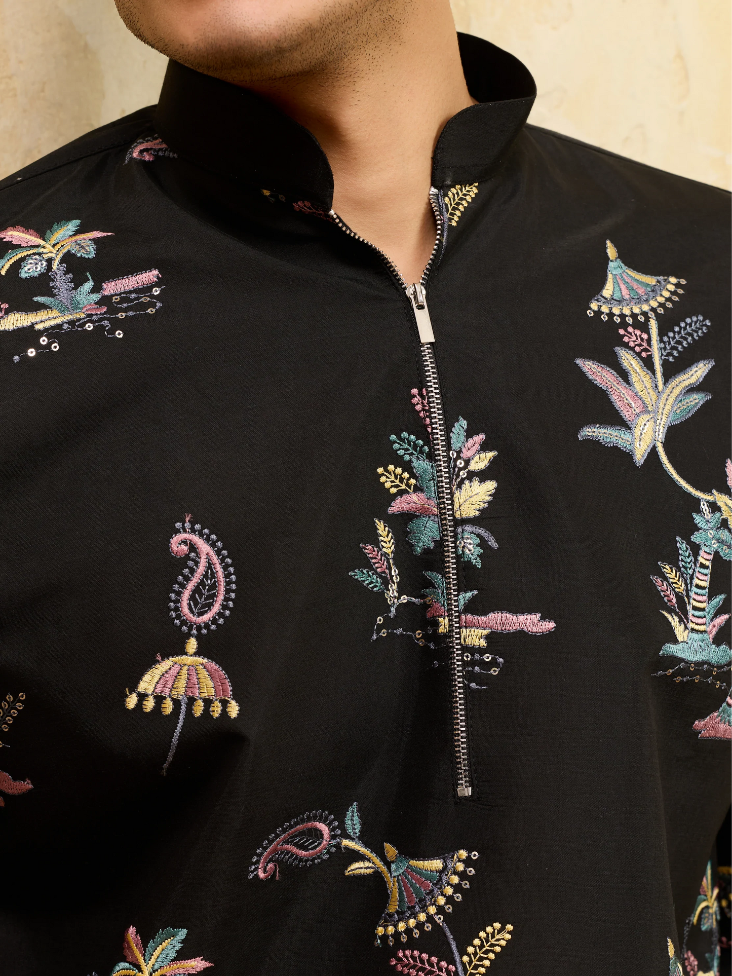 Elegant Luxury Black Viscose Silk Thread Work Kurta Set For Festive Wear