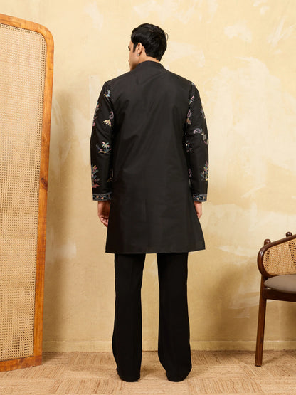 Elegant Luxury Black Viscose Silk Thread Work Kurta Set For Festive Wear