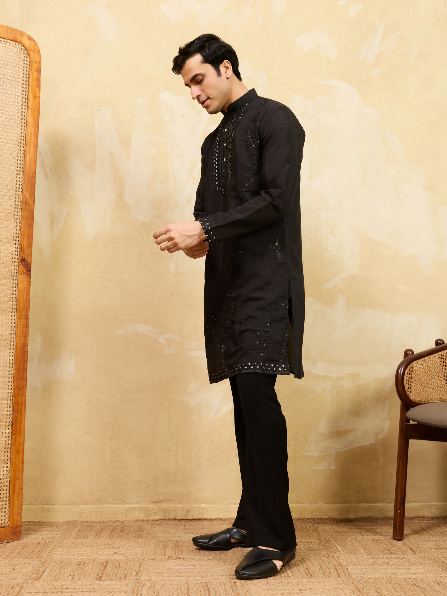 Elegant Luxury Black Viscose Silk Embroidered Kurta & Pant