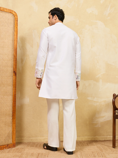 Elegant Classic White Thread Work Kurta And Pant Set For Festive Wear