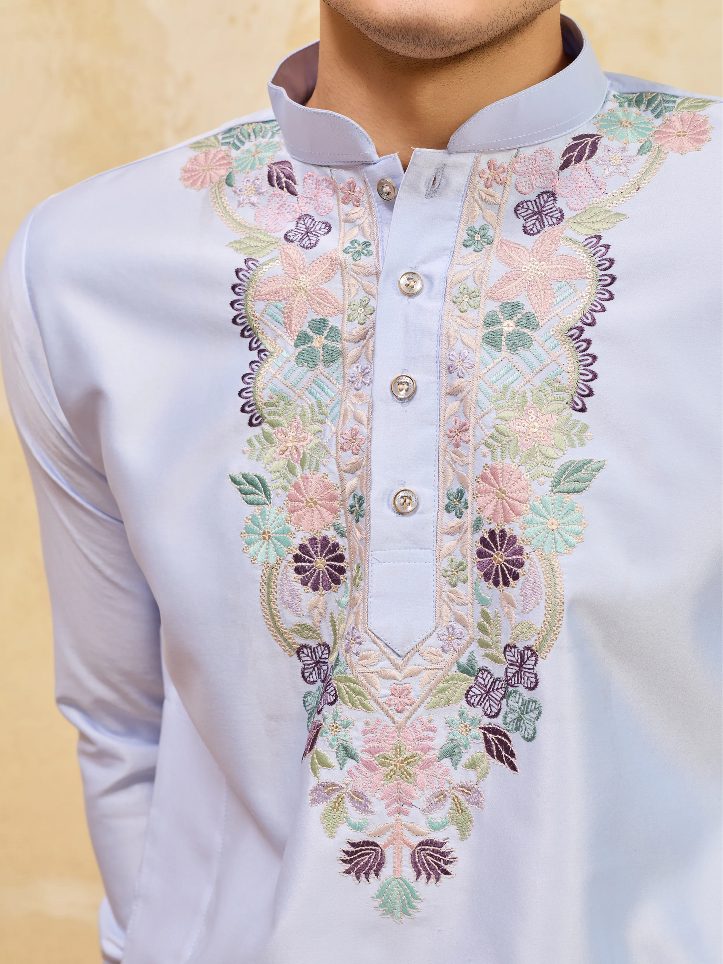 Elegant Elegant Sky Blue Kurta Pant Set With Fine Thread Detailing