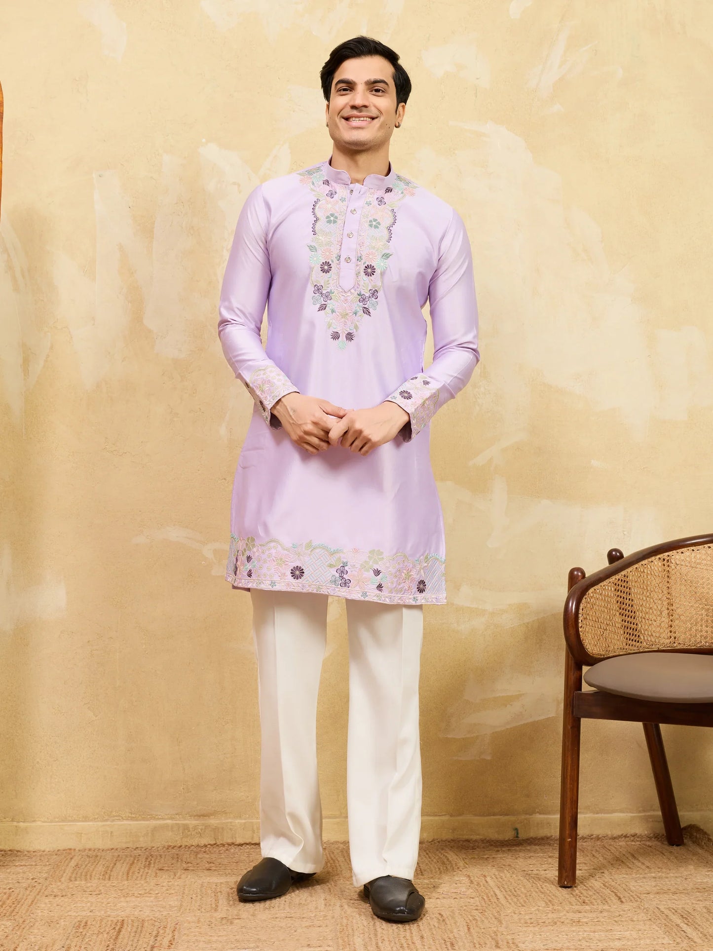 Elegant Premium Lavender Viscose Silk Thread Work Kurta & Pant Set