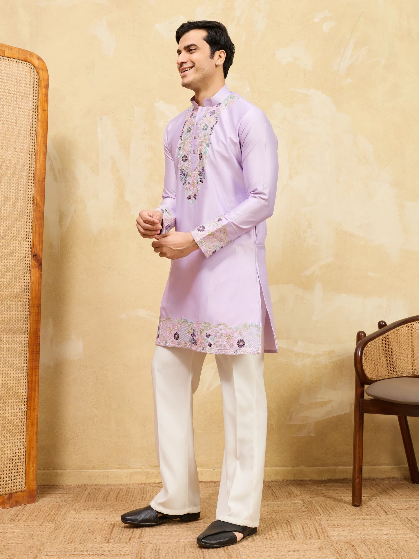 Elegant Premium Lavender Viscose Silk Thread Work Kurta & Pant Set
