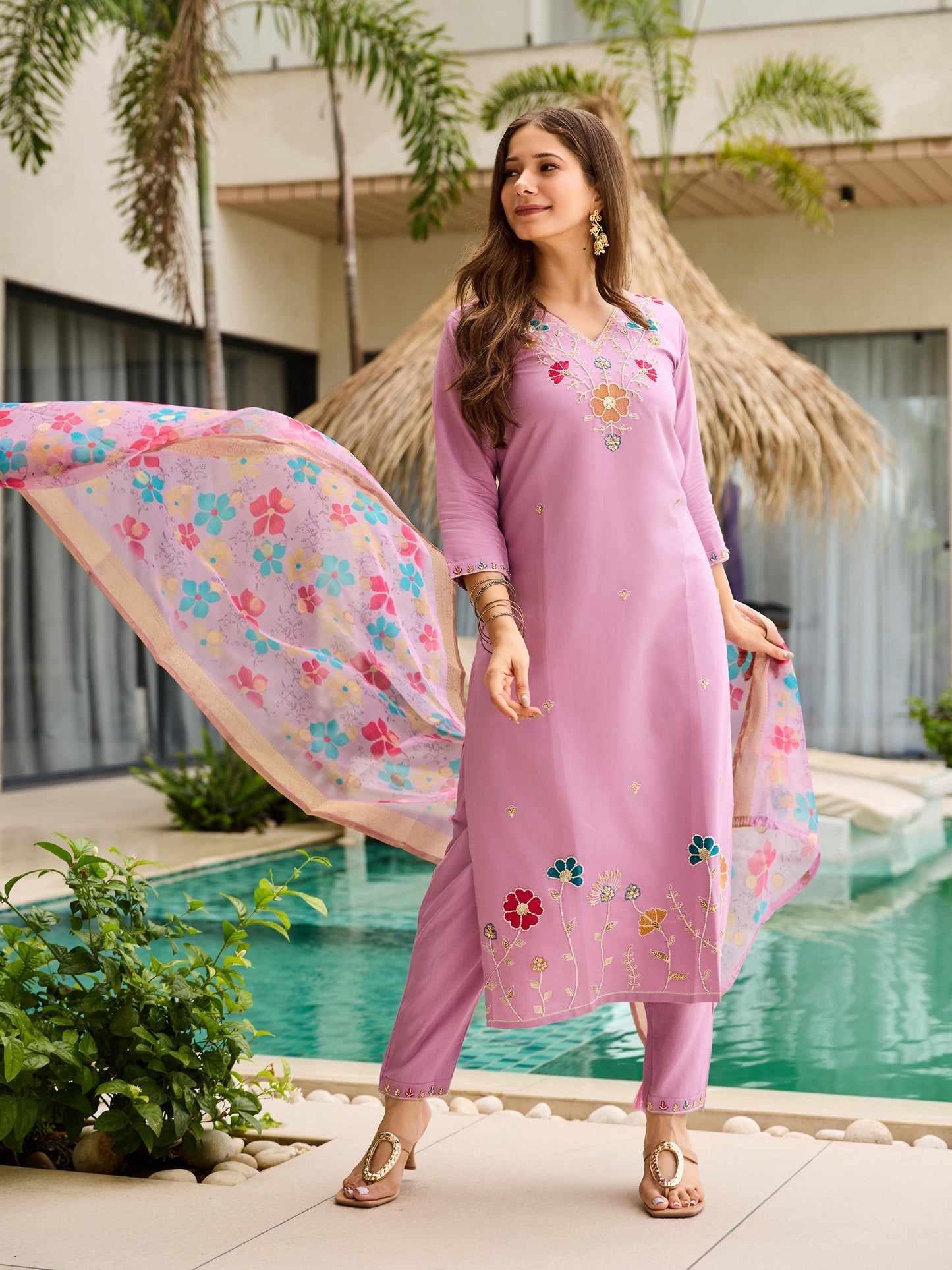 Baby Pink Viscose Gadhwal Embroidered Kurta Pant Dupatta Set