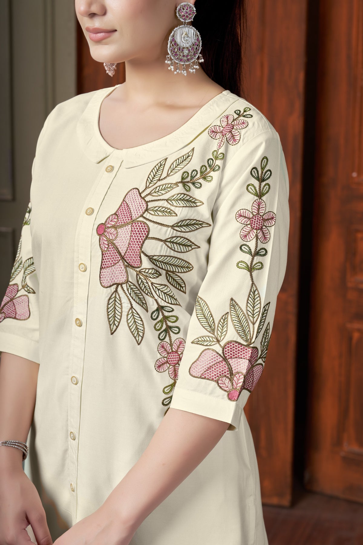 Elegant White Heavy Rayon Embroidered Co-Ord Set