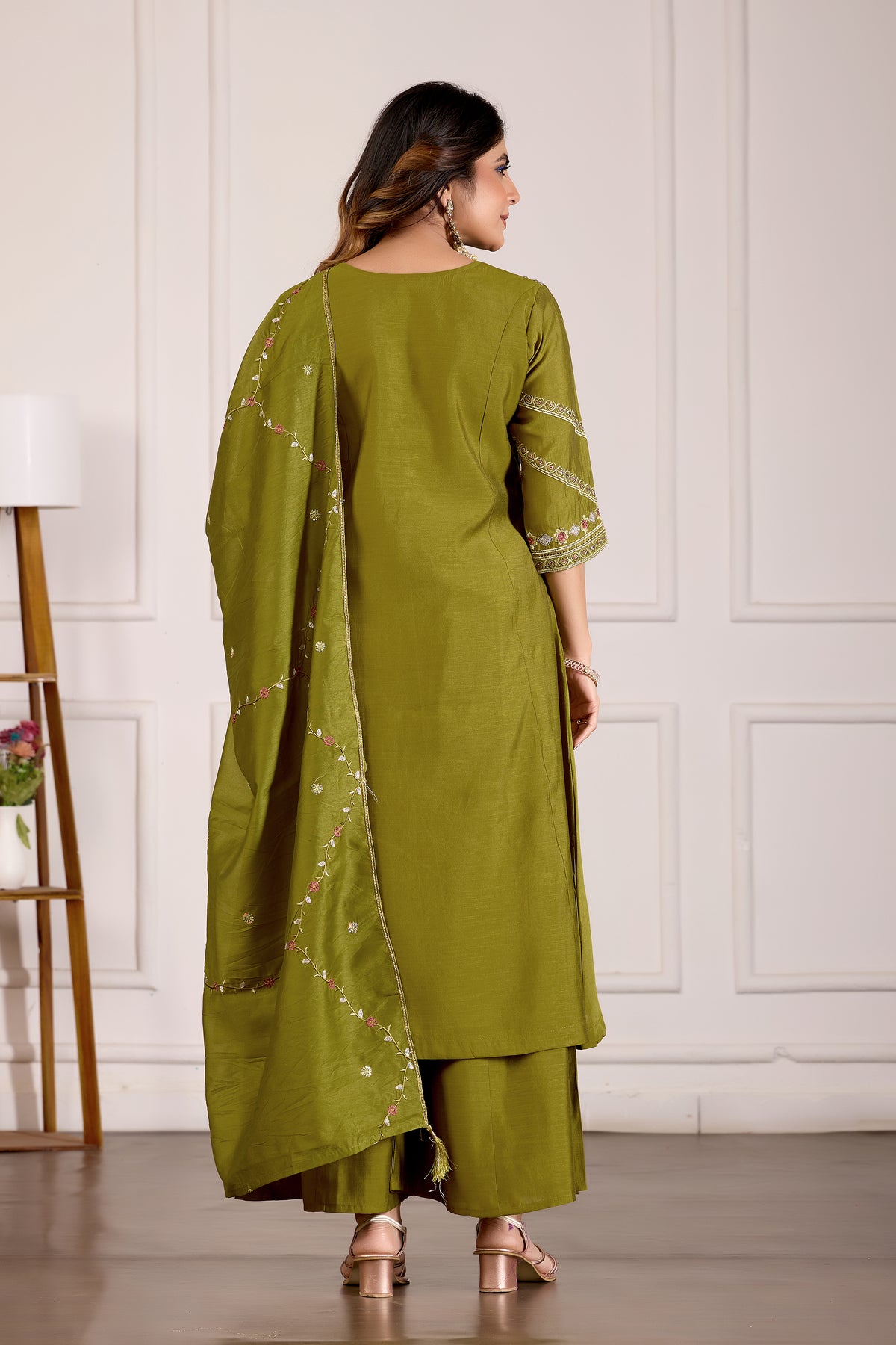 Mehndi Green Viscose Mango Silk Anarkali Kurti Set