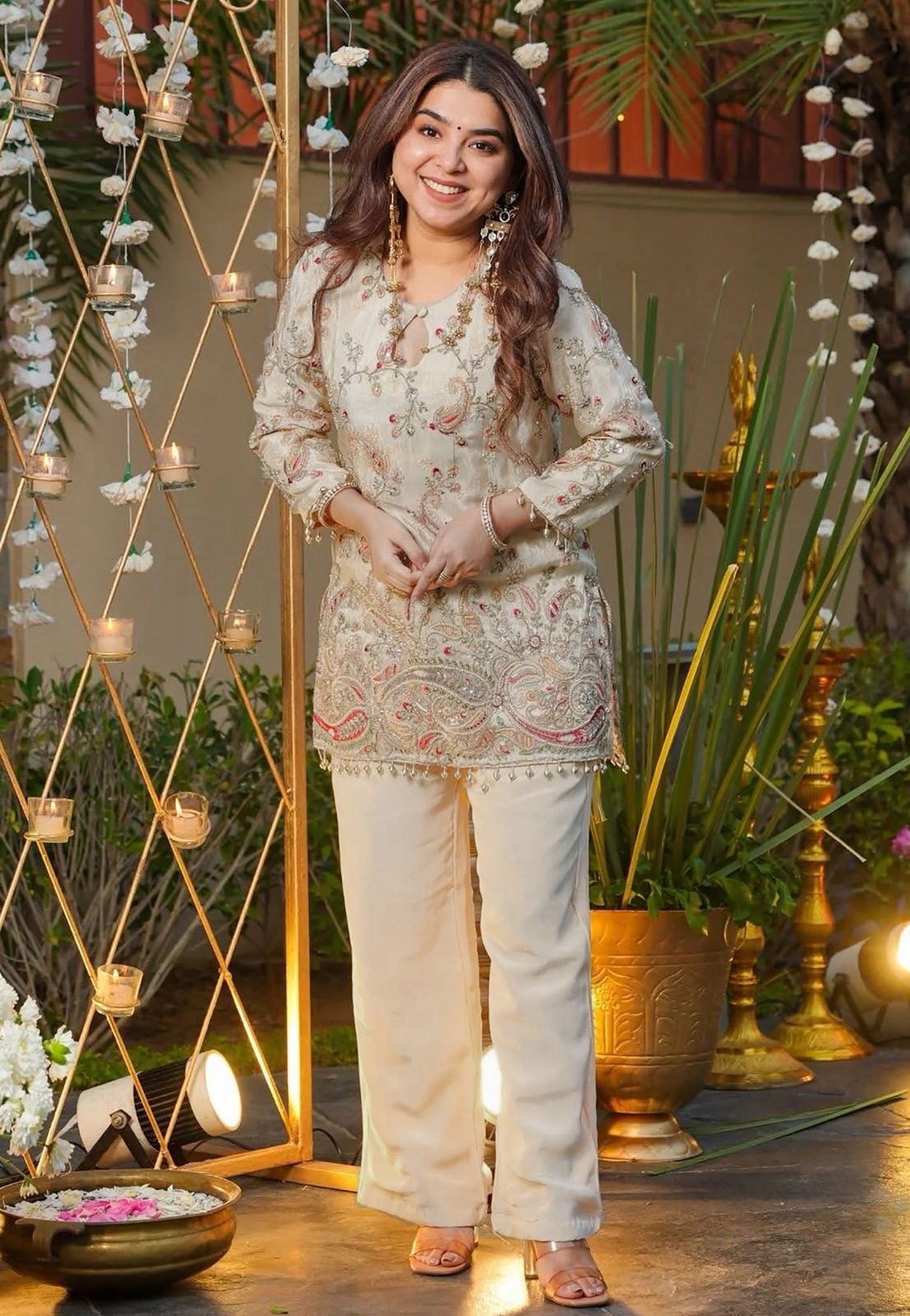 Heavy Crepe Silk Embroidered Kurta Pant Set