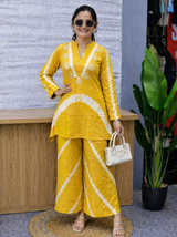 Yellow Cord Set