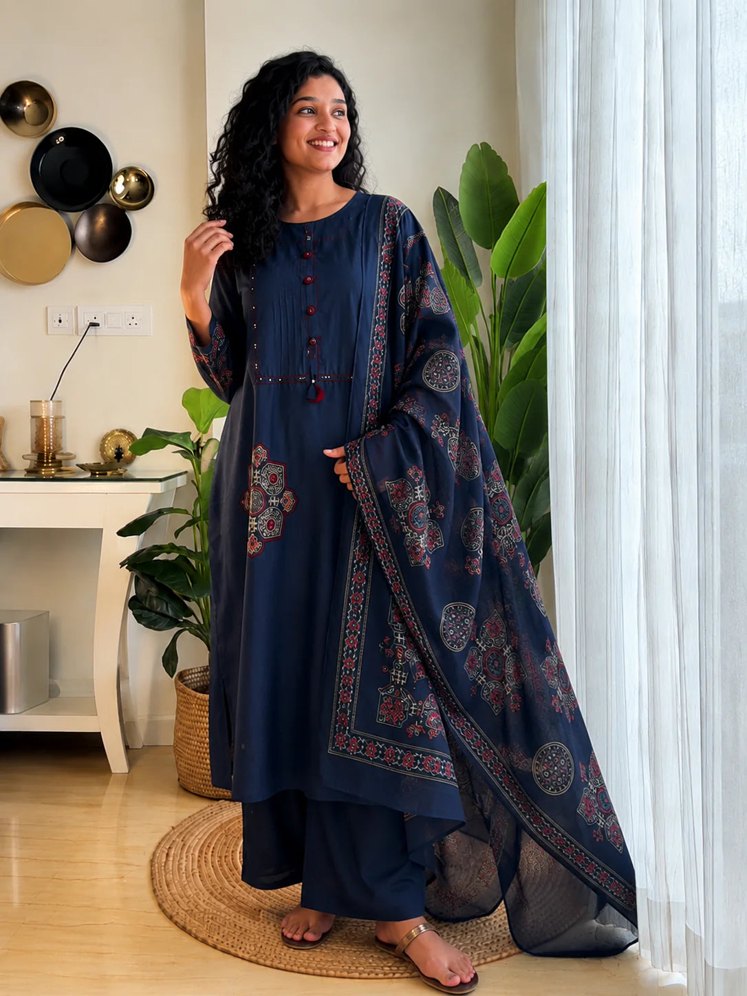 Elegant Navy Blue Patchwork Kurta Pant Dupatta Set for Women