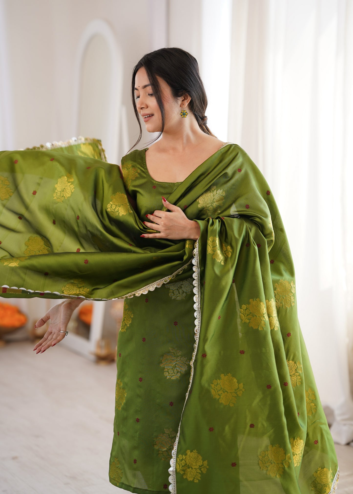 Green Aura Chanderi Jacquard Suit Set