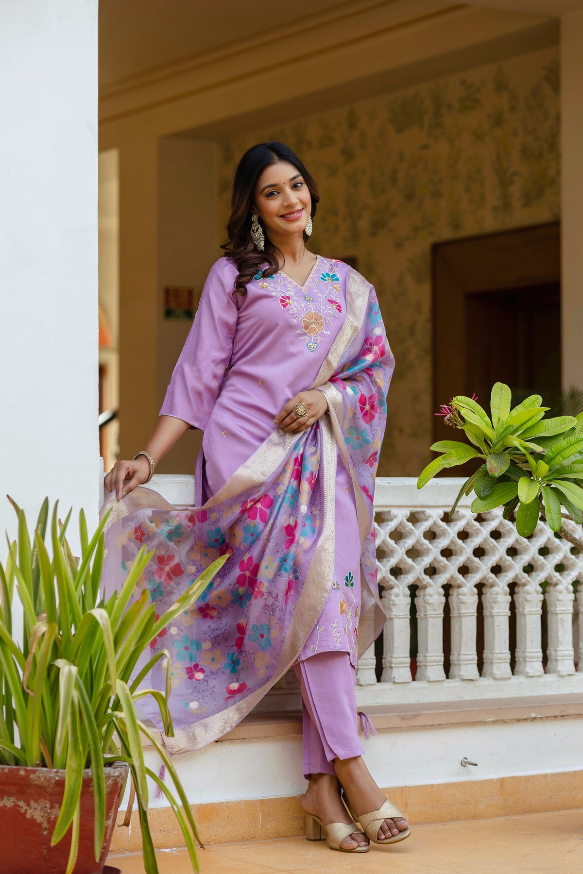 Purple Viscose Gadhwal Embroidered Kurta Pant Dupatta Set
