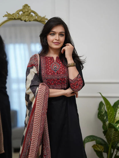 Black Ethnic Printed Kurti Pant Dupatta Set