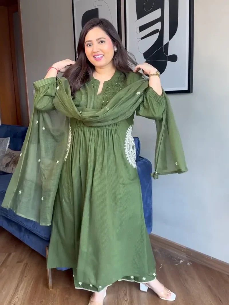 Elegant Green Pure Mul Cotton Embroidered Suit Set with Dupatta