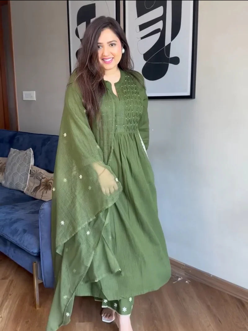 Elegant Green Pure Mul Cotton Embroidered Suit Set with Dupatta