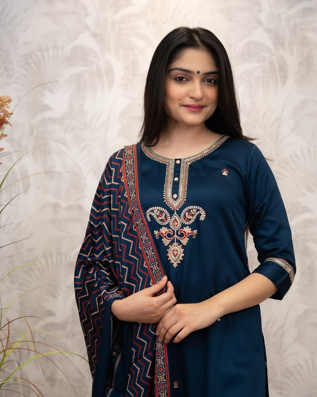 Navy Blue Chanderi Silk Embroidered Kurta Set