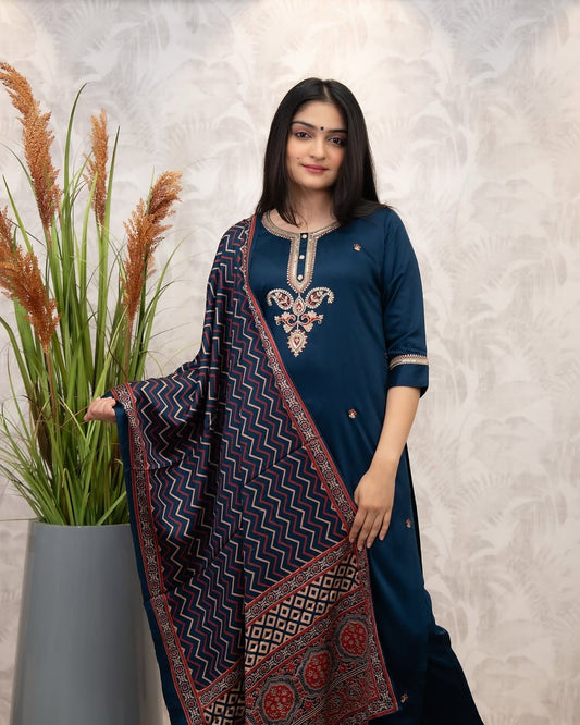 Navy Blue Chanderi Silk Embroidered Kurta Set