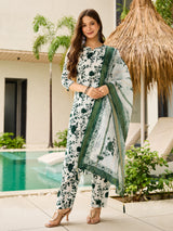Green Printed Silk Blend Kurta Set