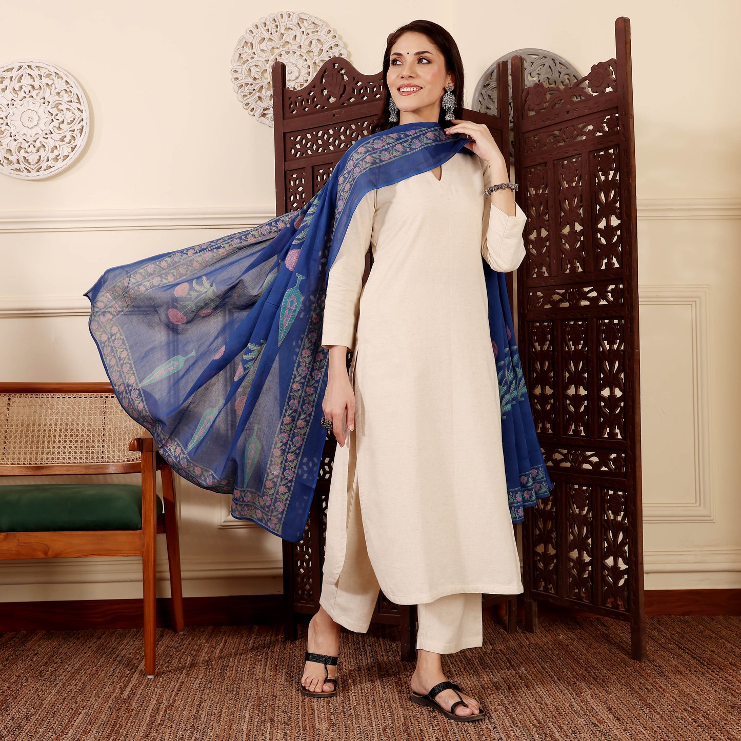 Cream Chanderi Silk Embroidered Kurta Set