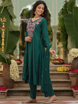 Green Embroidered Viscose Rayon Kurta Set