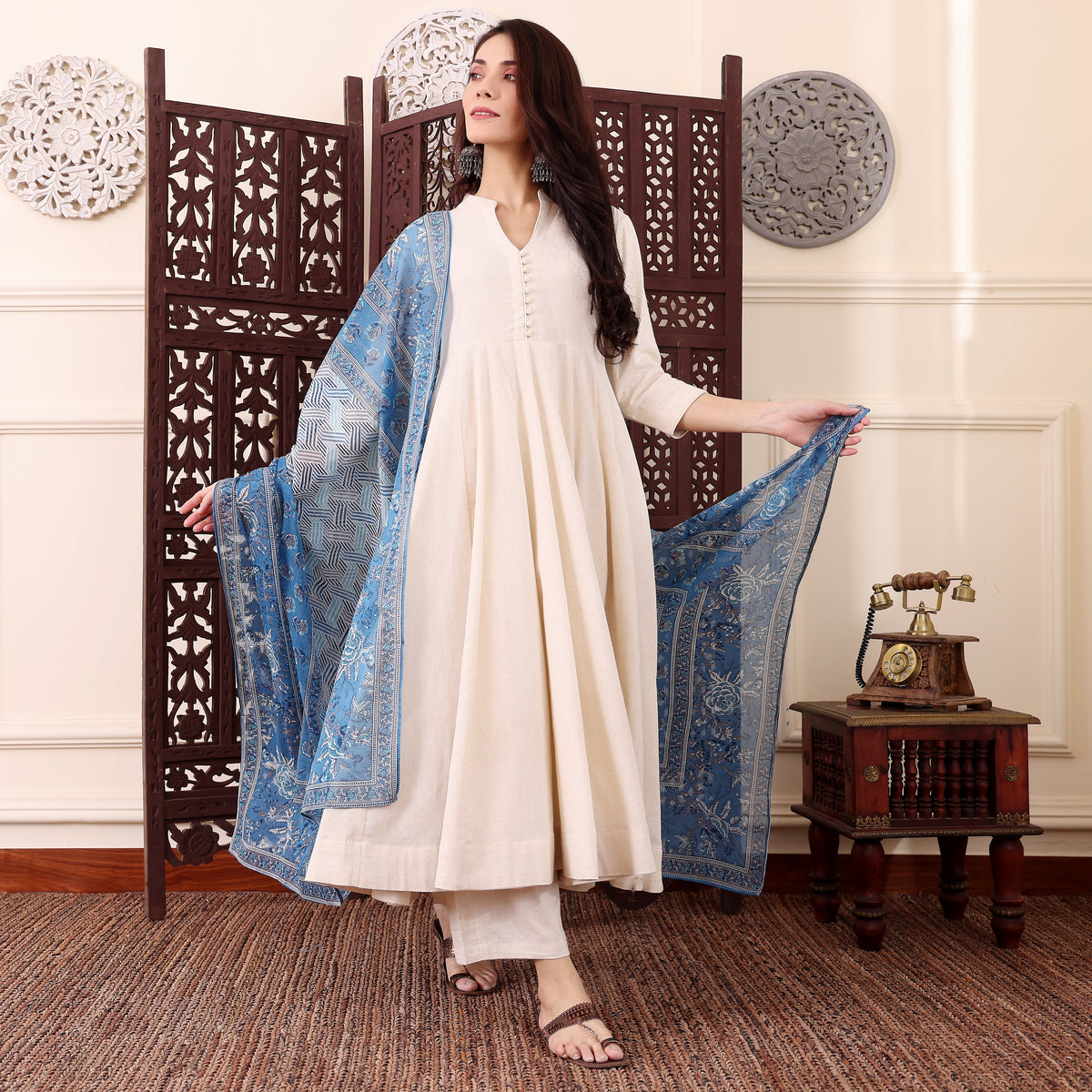 Elegant Cream Chanderi Silk Anarkali Suit