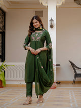 Green Viscose Mango Silk Embroidered Kurti Set