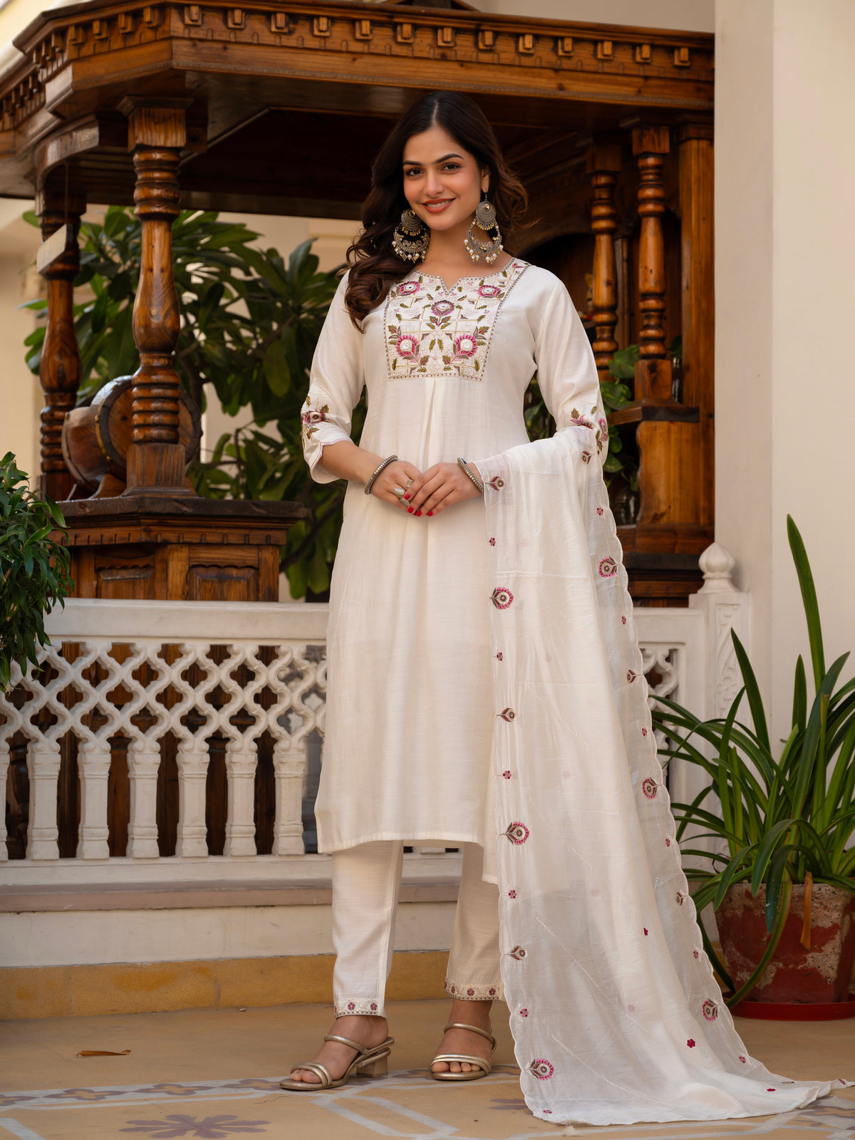 White Viscose Mango Silk Embroidered Kurti Set