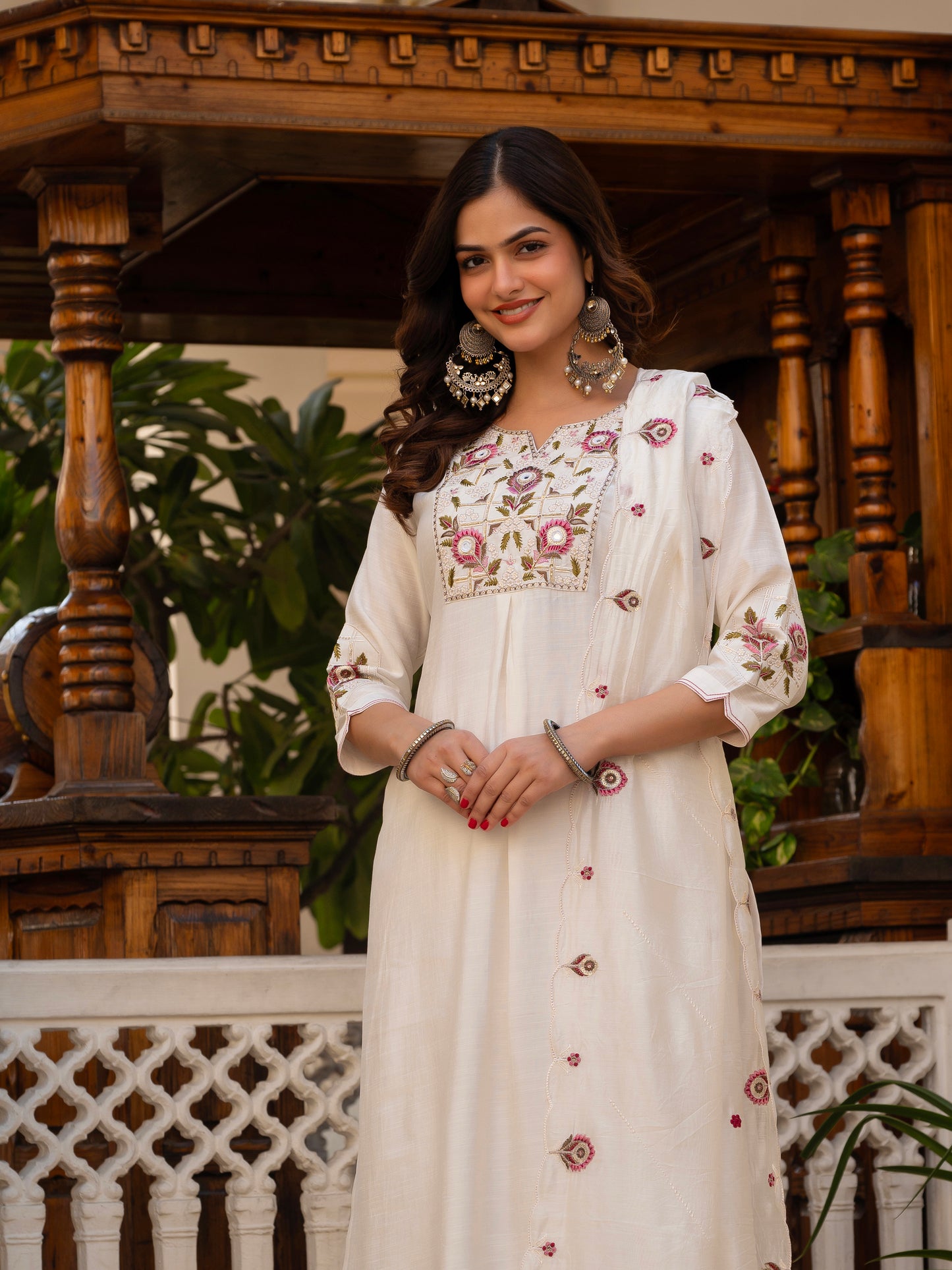 White Viscose Mango Silk Embroidered Kurti Set