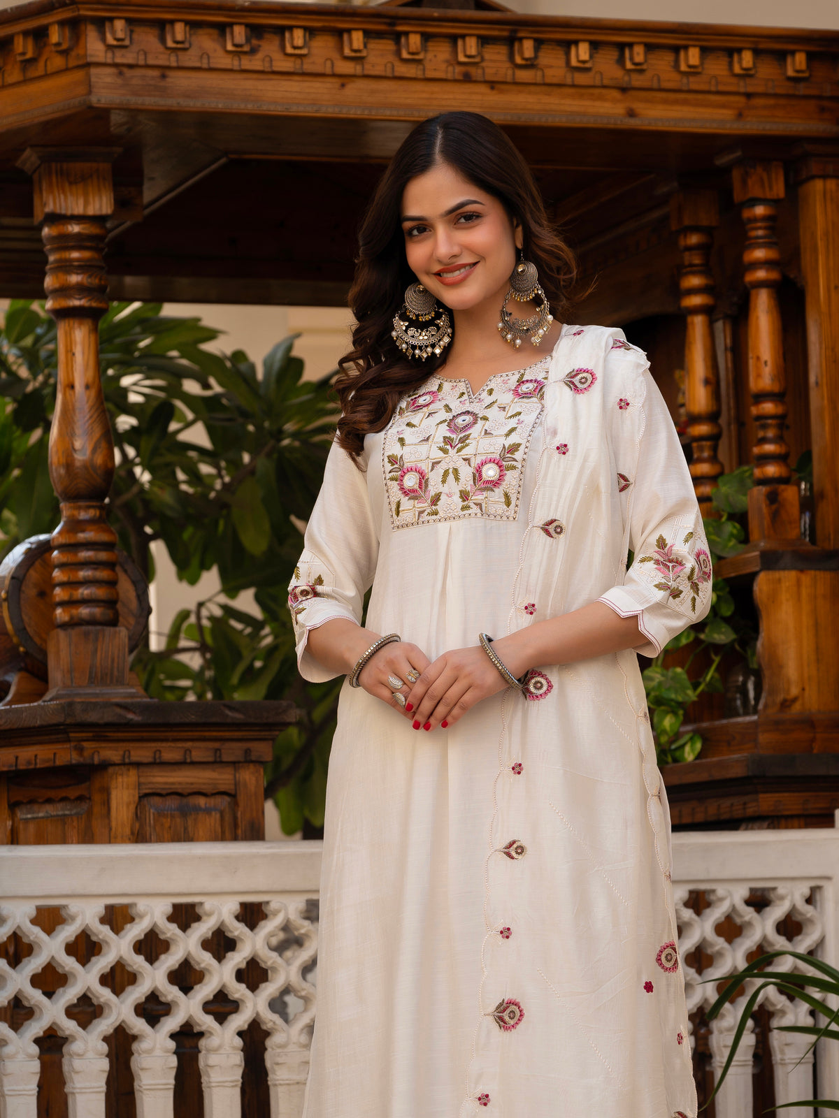 White Viscose Mango Silk Embroidered Kurti Set