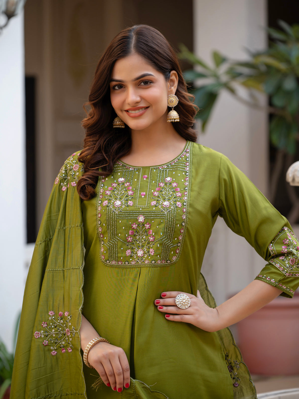 Mehndi Green Viscose Mango Silk Embroidered Kurti Set