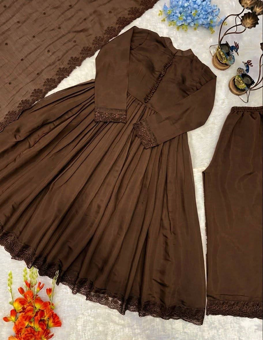New Designer Party Wear Look Gown for Women