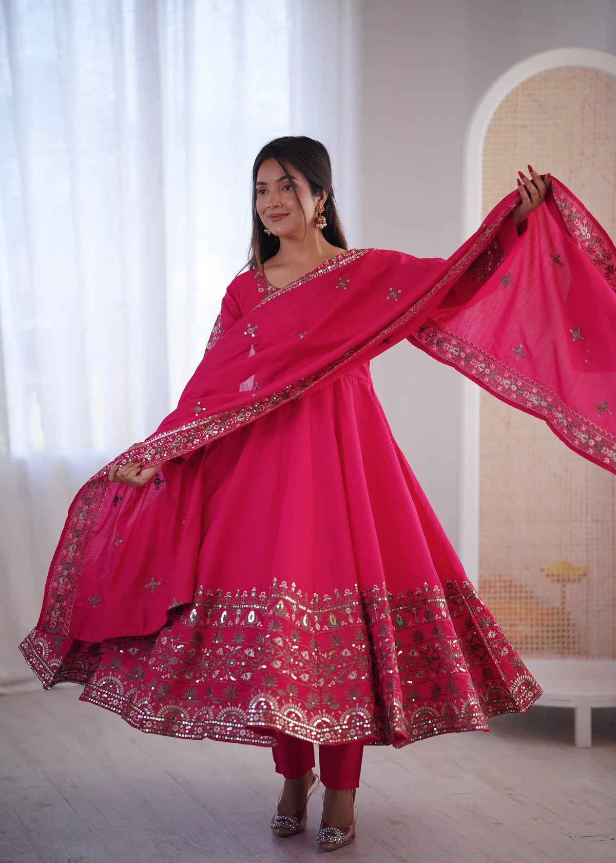 Rose Pink Embroidered Roman Silk Kurta Pant