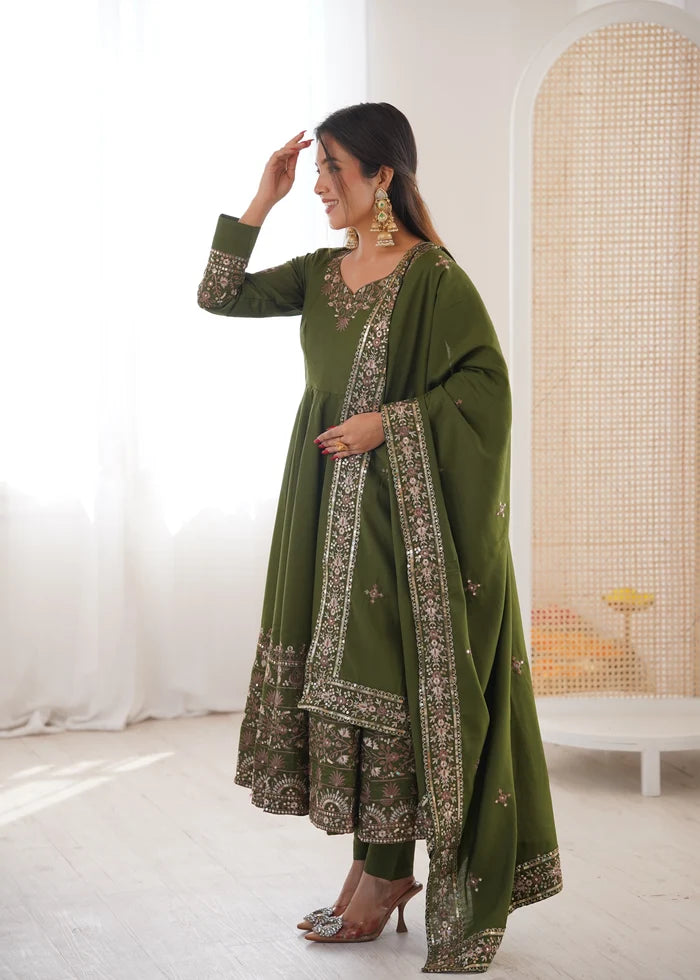 Emerald Green Embroidered Silk Kurta Set